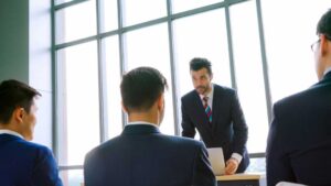 The Critical Transition Period in Leadership Roles