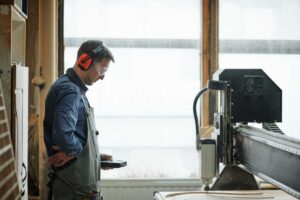 Unveiling the Benefits of a Reputable CNC Machine Shop